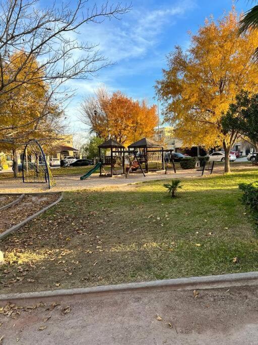 Casa Granada Cercana A Consulado Y Aeropuerto. シウダー・フアレス エクステリア 写真