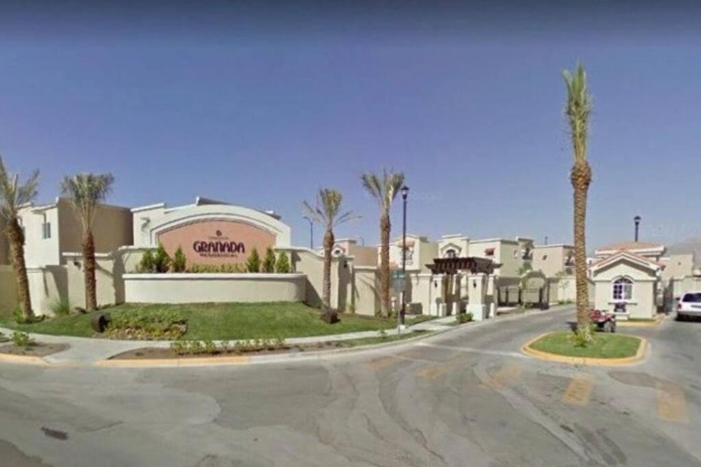 Casa Granada Cercana A Consulado Y Aeropuerto. シウダー・フアレス エクステリア 写真